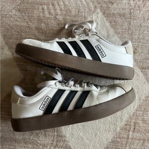 Adidas womens White Sneakers with Black Stripes